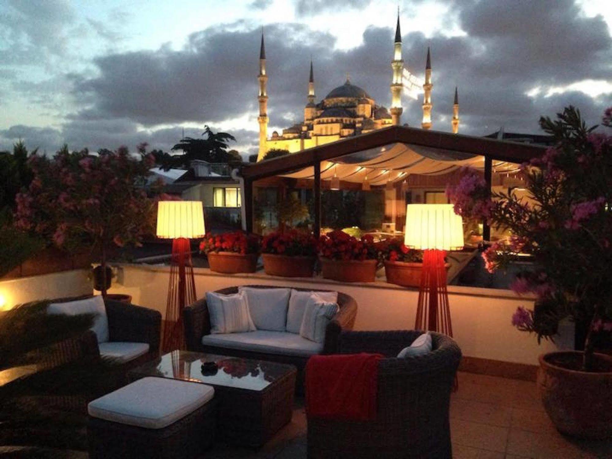 Hotel Sari Konak Истанбул Екстериор снимка